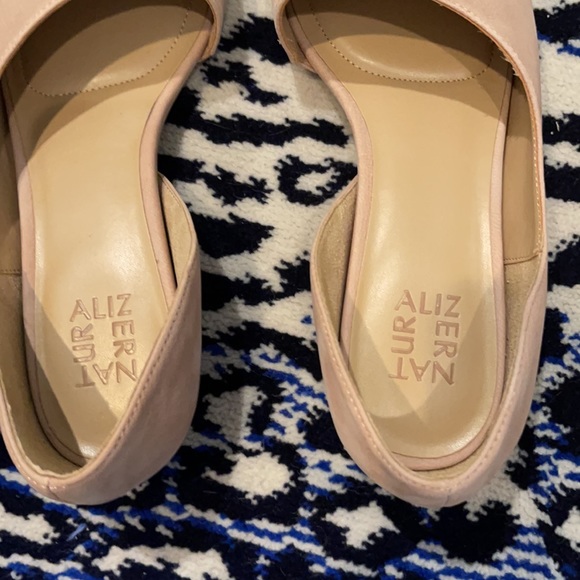 WOMENS ALIZERNATURA FLATS BUFF COLOR SIZE 11 M SUEDE LEATHER UPPER CUT OUT SIDE - Picture 10 of 10